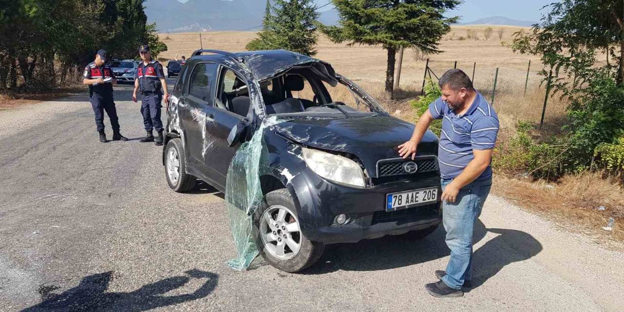 Takla Atan Cipteki 2 Kişi Yaralandı