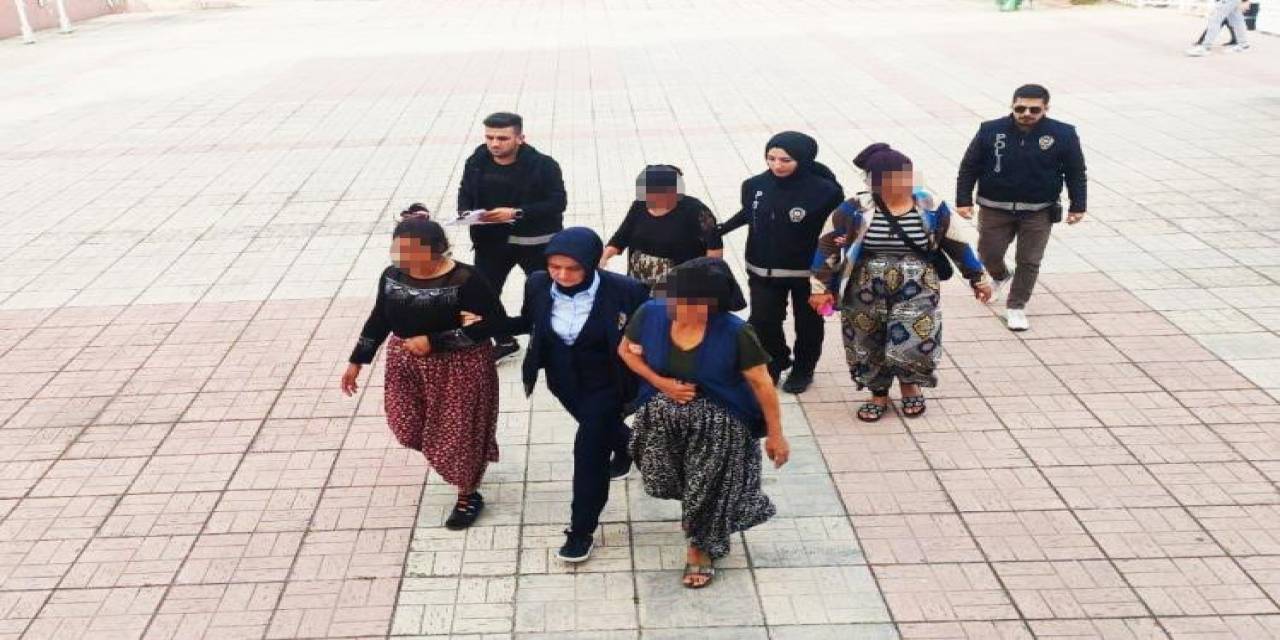 Sıvı Yağ Ve Tencere Çaldıkları İddia Edilen 4 Kadın Tutuklandı