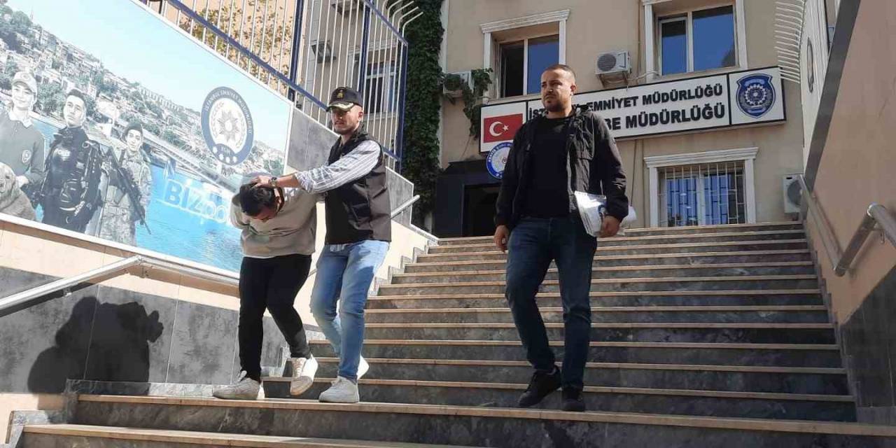 Kendini Polis Olarak Tanıtan Kişiye 3 Milyon 450 Bin Tl Kaptırdı
