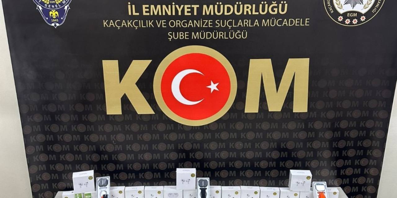 Sivas’ta Kaçak Elektronik Eşyalar Ele Geçirildi