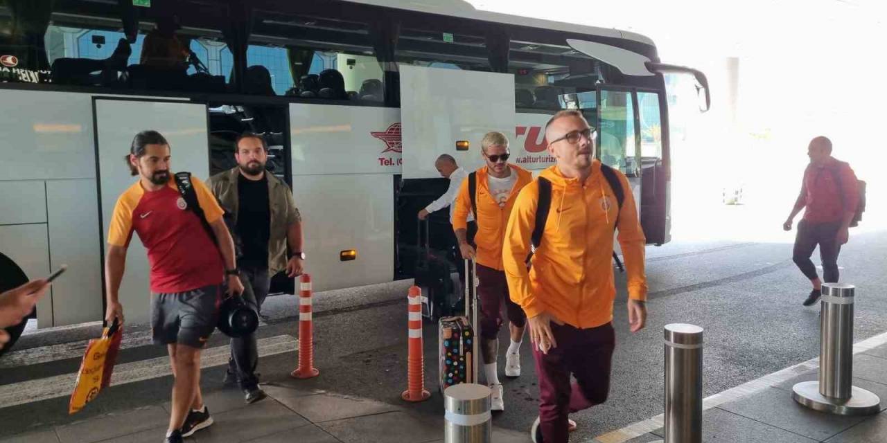 Galatasaray, Antalya’ya Gitti