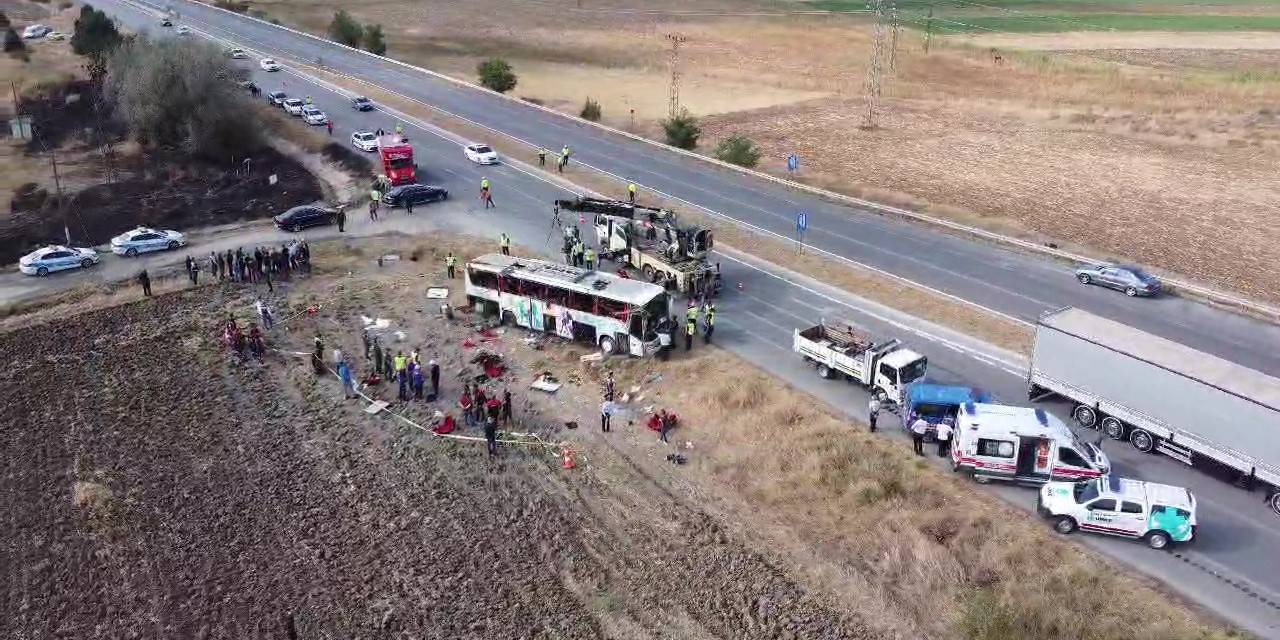 Amasya’da 6 Kişinin Öldüğü Kazada Yolcu Otobüsünün Şoförü Tutuklandı