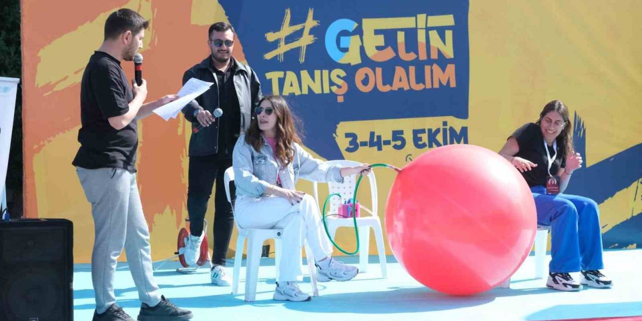 Kocaeli Üniversitesi’ni Kazanan Öğrenciler Bu Etkinlikte Bir Araya Geldi