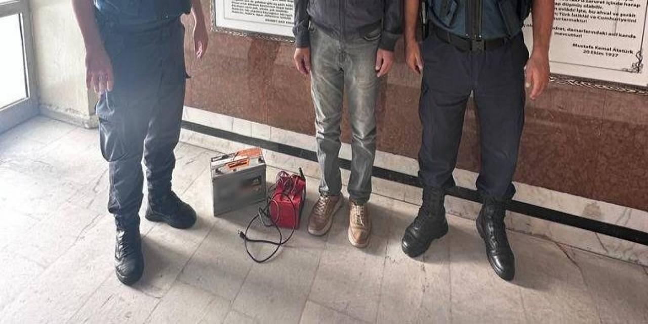 Hırsızlık Şüphelisini Güvenlik Kamerasına Takılan Görüntüsü Yakalattı
