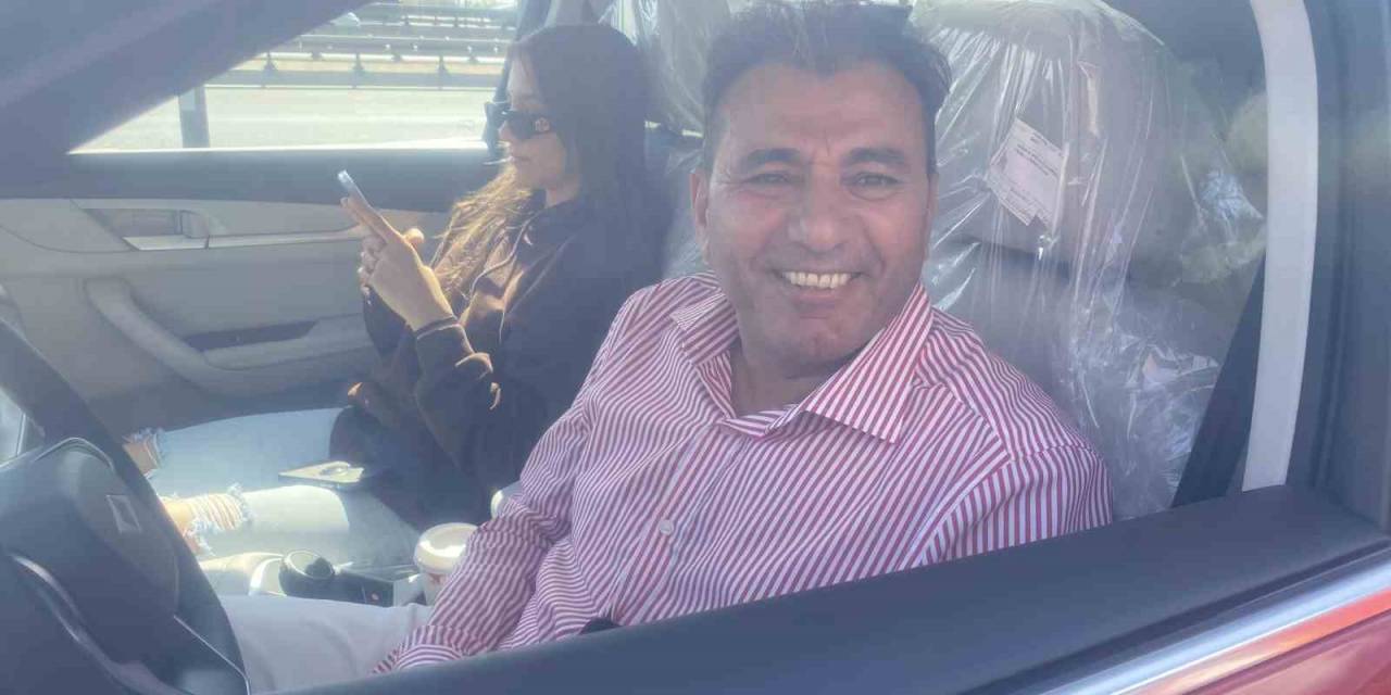 Togg Aracını Mehter Takımıyla Aldı