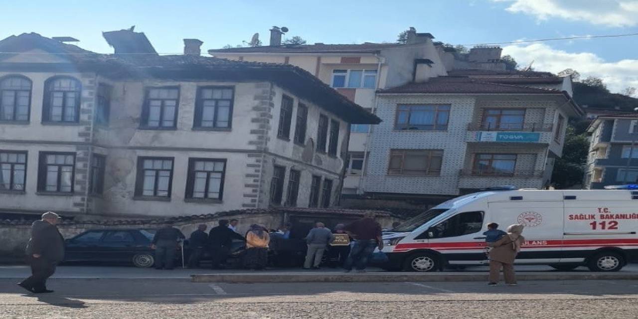 Traktörün Çıkan Lastiği Yayaya Çarptı