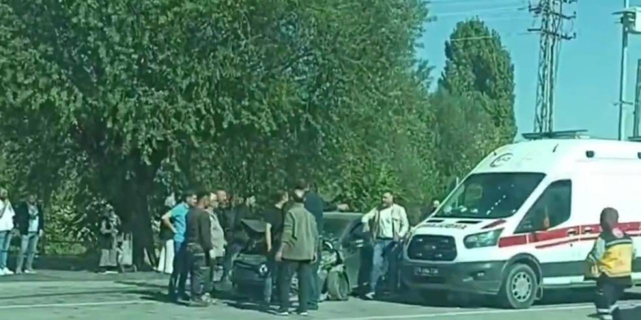 Iğdır’da Öğrenci Servisi Kaza Yaptı: 8’i Öğrenci 10 Kişi Hafif Yaralandı