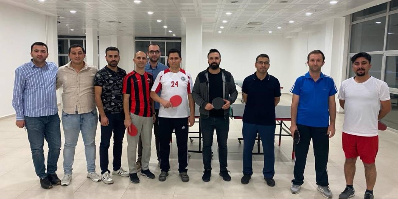 Ebyü’de Masa Tenisi Heyecanı