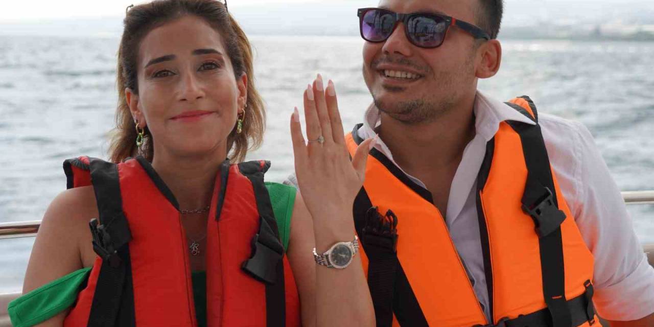 Gökyüzünde Evlilik Teklifi