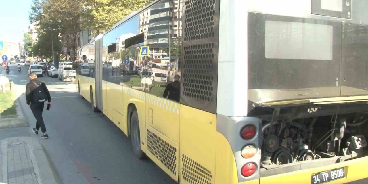 Arnavutköy’de İett Çilesi: Seyir Halindeki Otobüsten Duman Yükseldi, Yolcular Araçtan İndirildi
