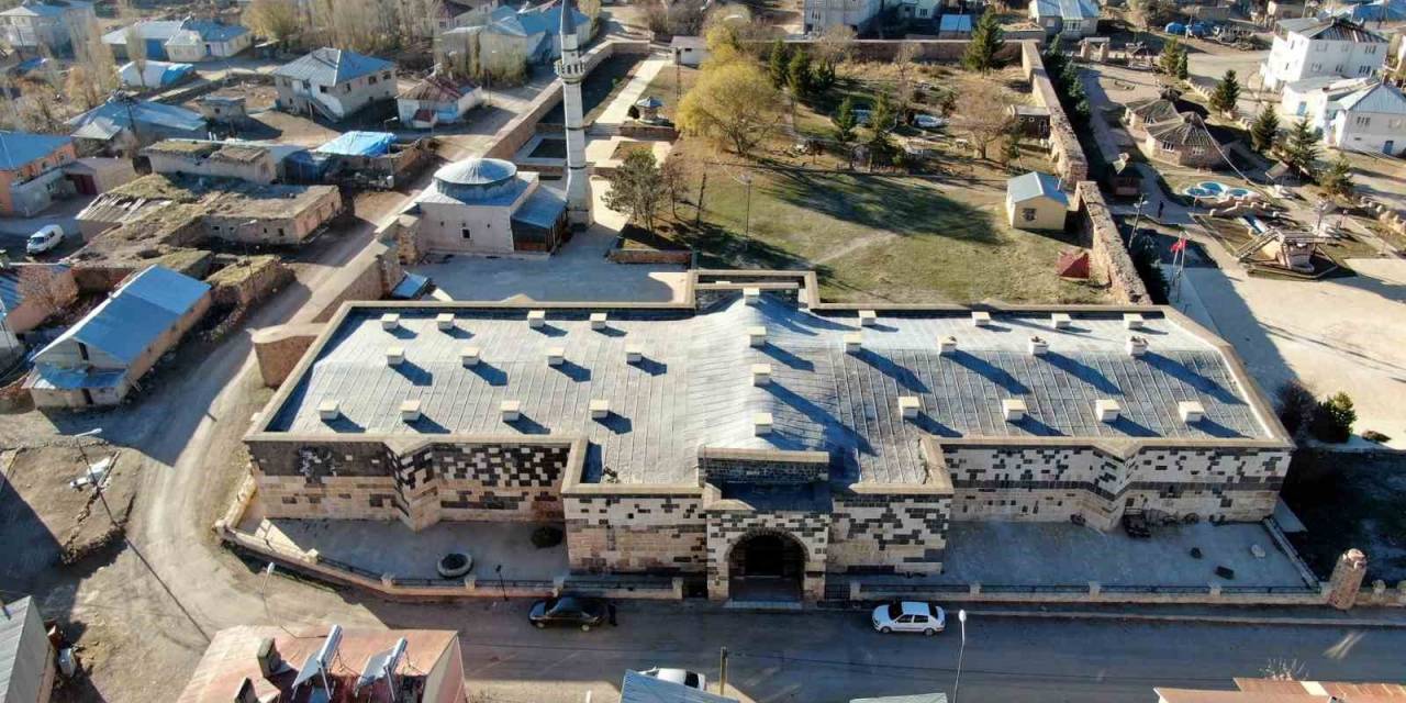 Bölgenin En Büyük Kervansarayı Restore Edilecek