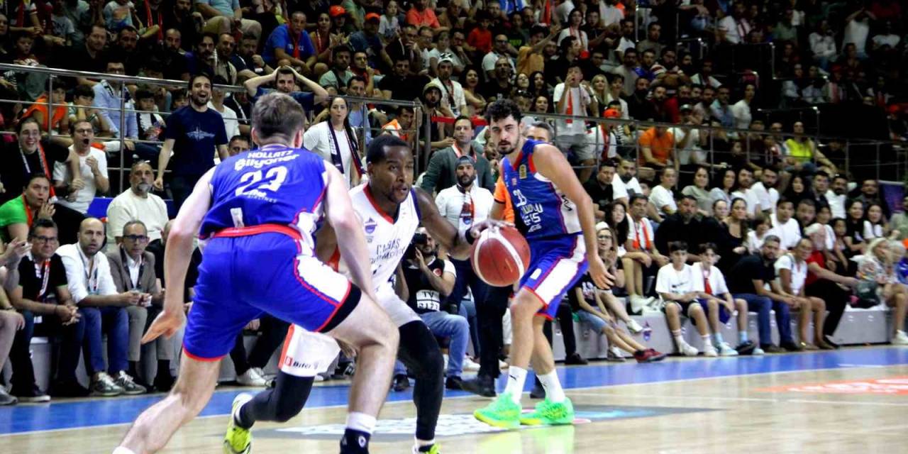 Türkiye Sigorta Basketbol Süper Ligi: Çağdaş Bodrumspor: 75 - A. Efes: 87