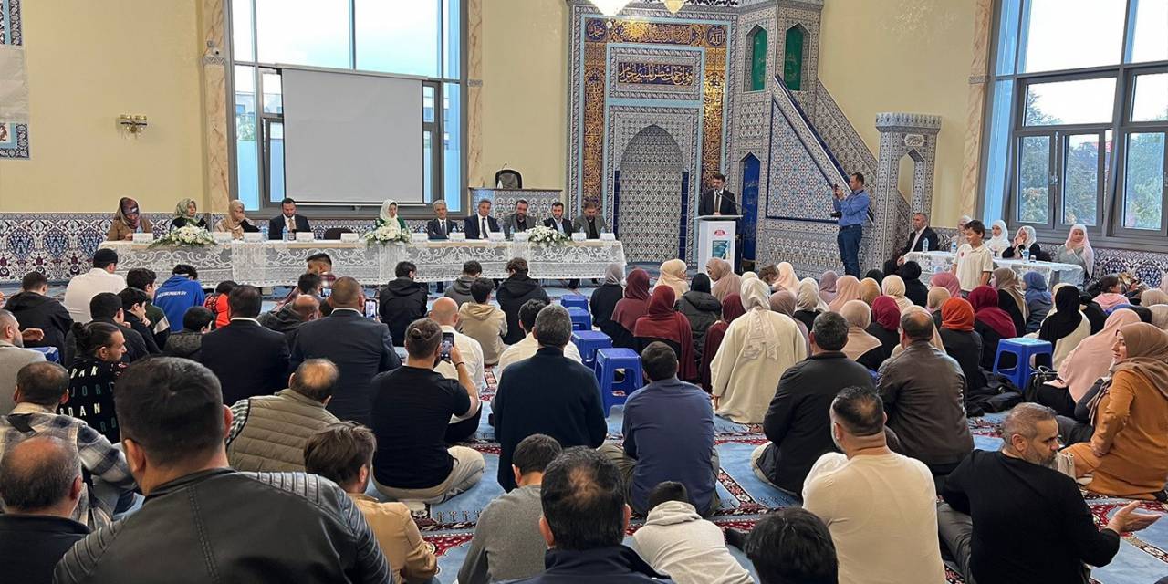 Almanya’nın İlk İmam Hatip Lisesi Açıldı