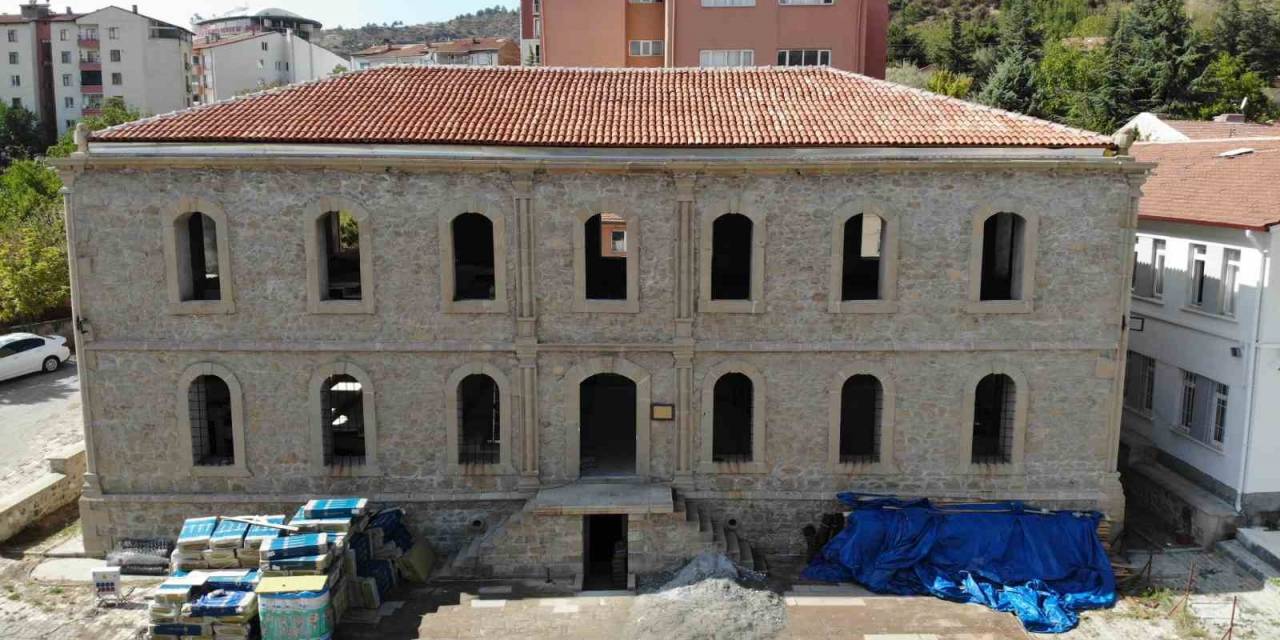 1. Dünya Ve Kurtuluş Savaşı’nda Kullanılan Tarihi Kışla Ayağa Kaldırılıyor