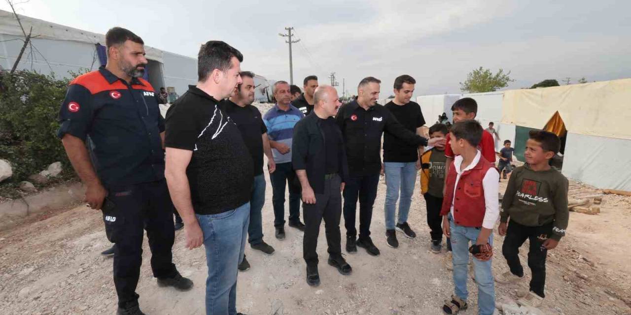 Vali Varol, Konteyner Kentte Yaşayan Depremzedelerle Bir Araya Geldi