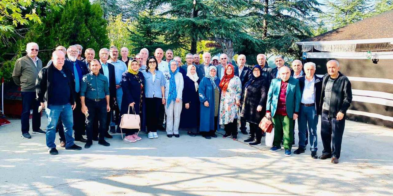 Atatürk Lisesi Pansiyonu Mezunlarından 45’inci Yıl Buluşması