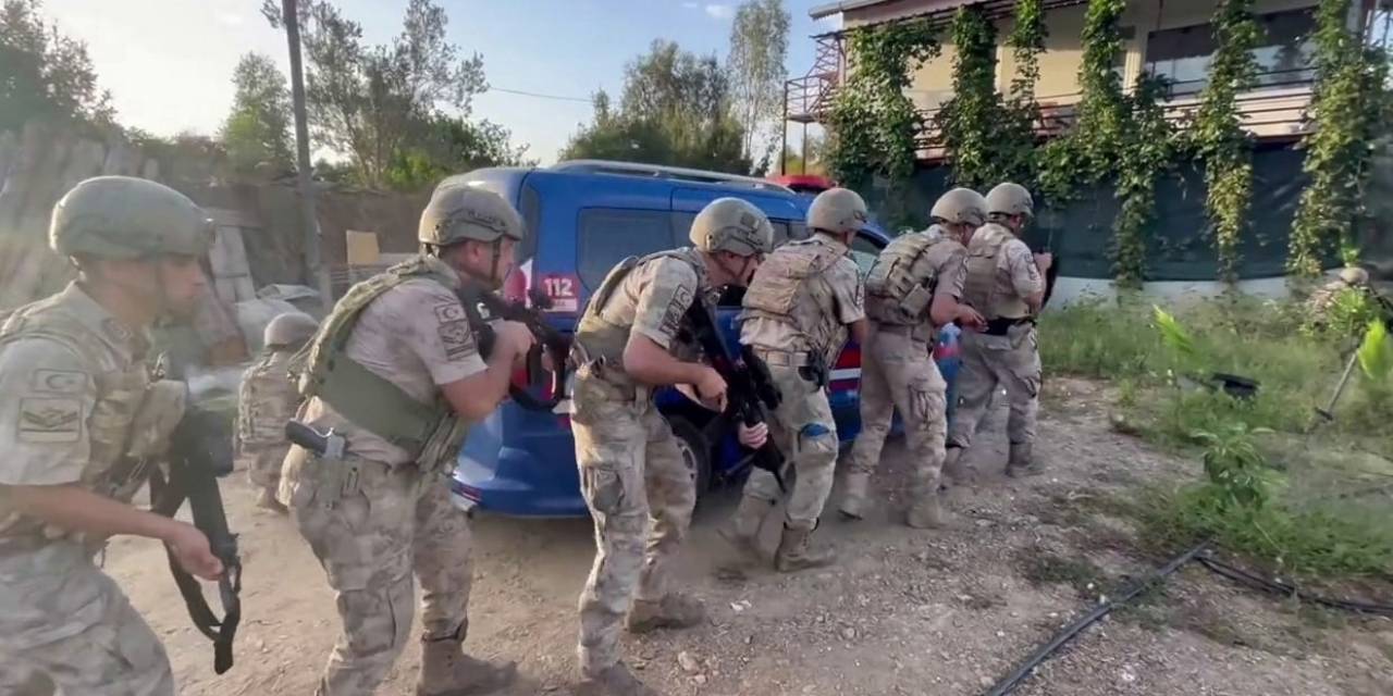 Bakan Yerlikaya’nın Açıkladığı Operasyonda Sakarya’dan 2 Zehir Taciri Yakalandı