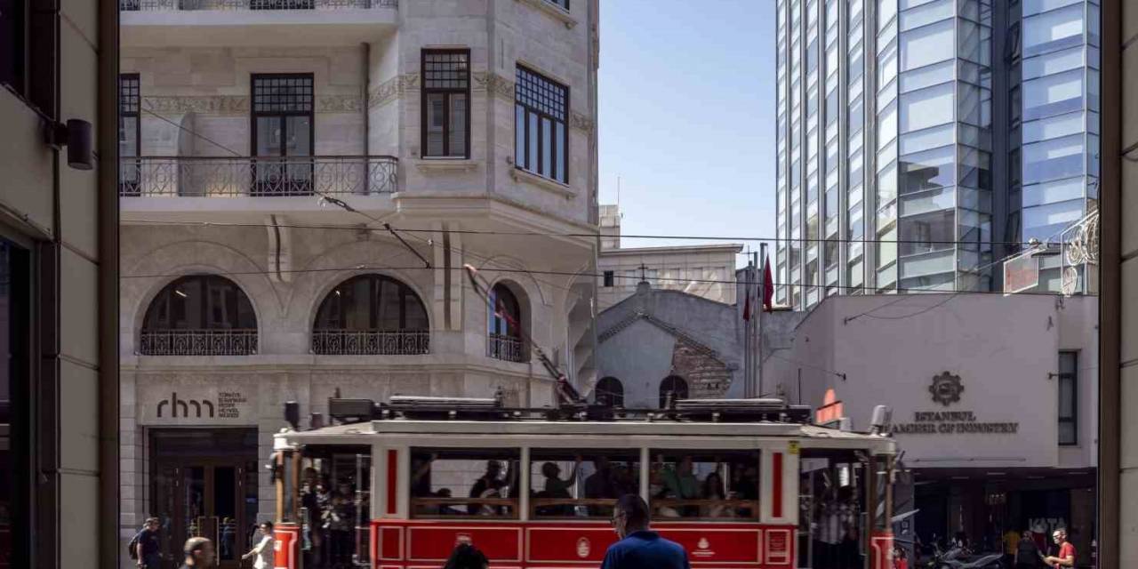 İş Bankası’ndan Cumhuriyetin 100. Yılına Armağan: Resim Heykel Müzesi