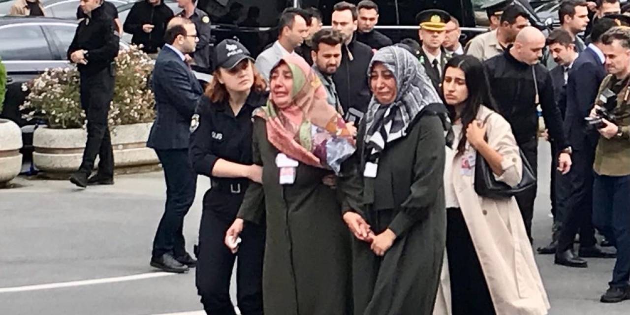 Şehit Polis Cihat Ermiş İçin İstanbul Emniyet Müdürlüğü’nde Tören Düzenlendi