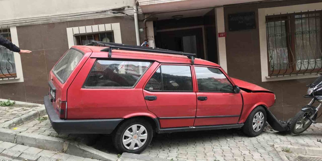 İstanbul’da Faciadan Dönüldü: Freni Tutmayan Araç Doğal Gaz Kutusuna Çarptı