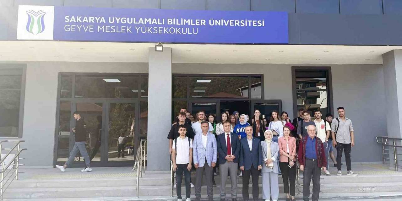 Subü’de Yeni Akademik Yıl İlk Ders Etkinlikleriyle Başladı