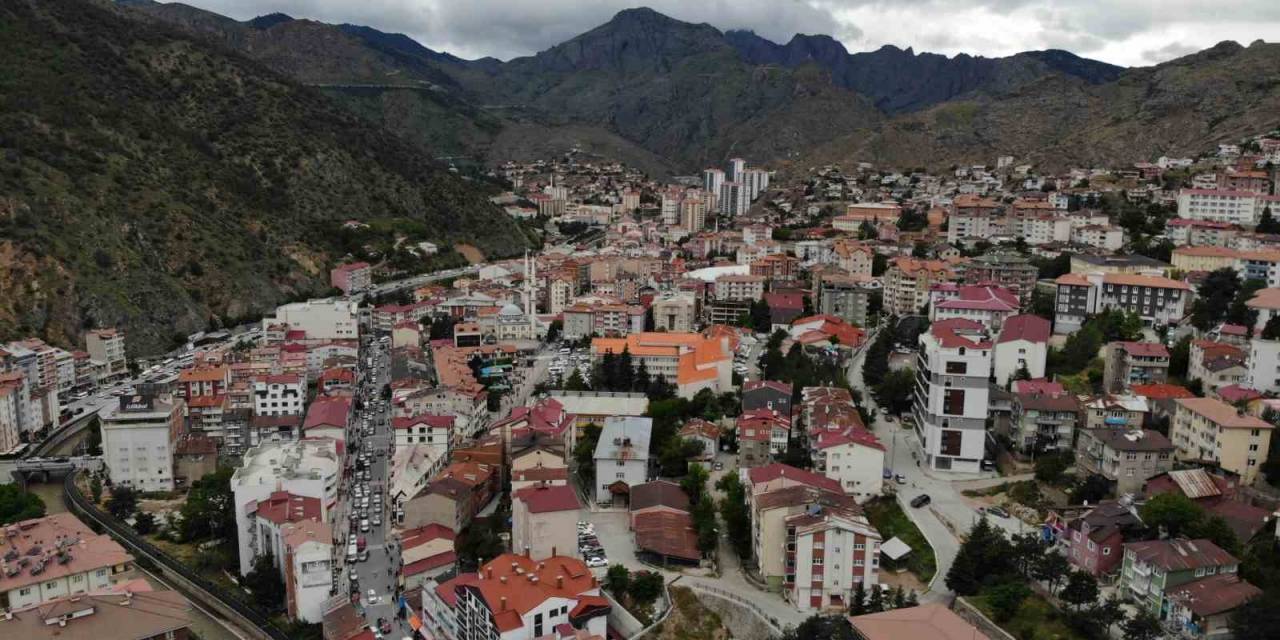 Karadeniz Bölgesi’nde Huzurevi Bulunmayan Tek İl Olan Gümüşhane Huzurevi İstiyor
