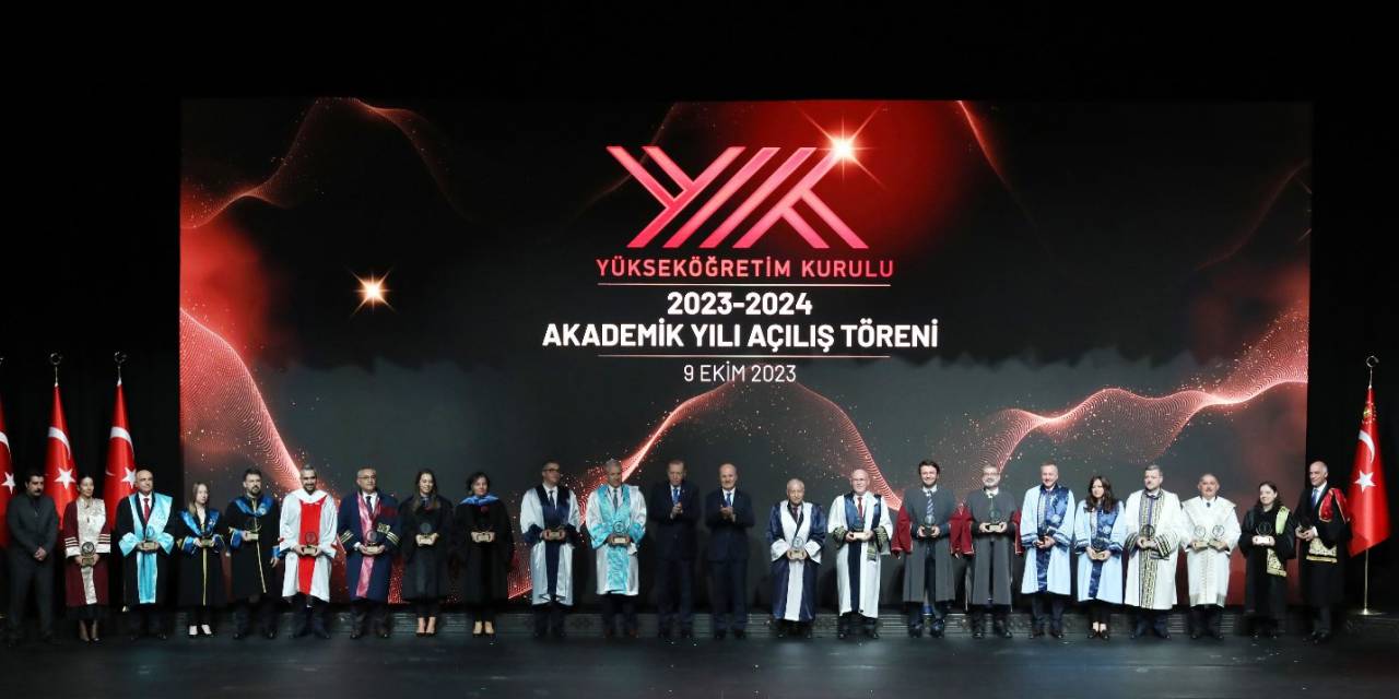 Cumhurbaşkanı Erdoğan Ödülleri Verdi: Ege Üniversitesine Milli Yenilik Ödülü