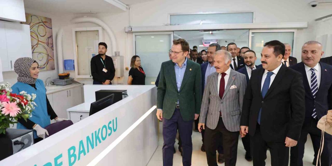 Bayrampaşa’da Yenilenen Acil Servis Hizmete Açıldı