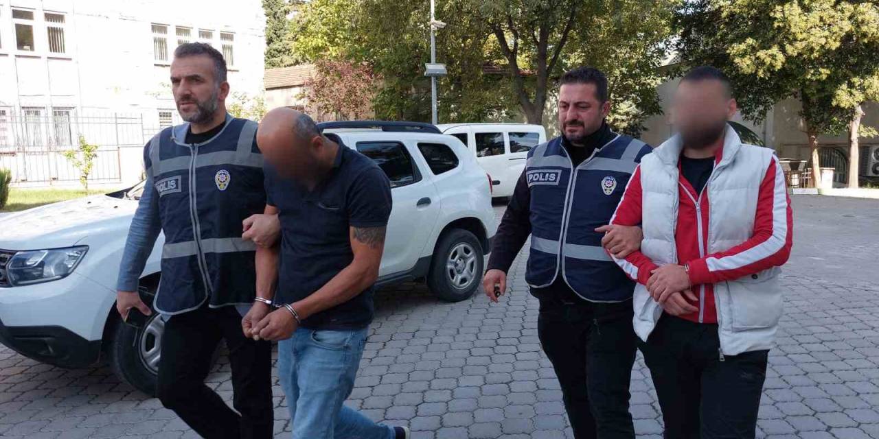 Samsun’da 4 İş Yerinden Hırsızlık Yapan 2 Kişi Yaralandı