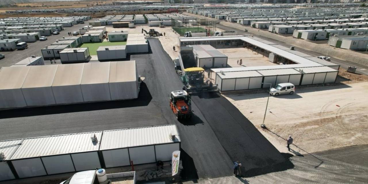 Asfaltlama Çalışmaları Devam Ediyor