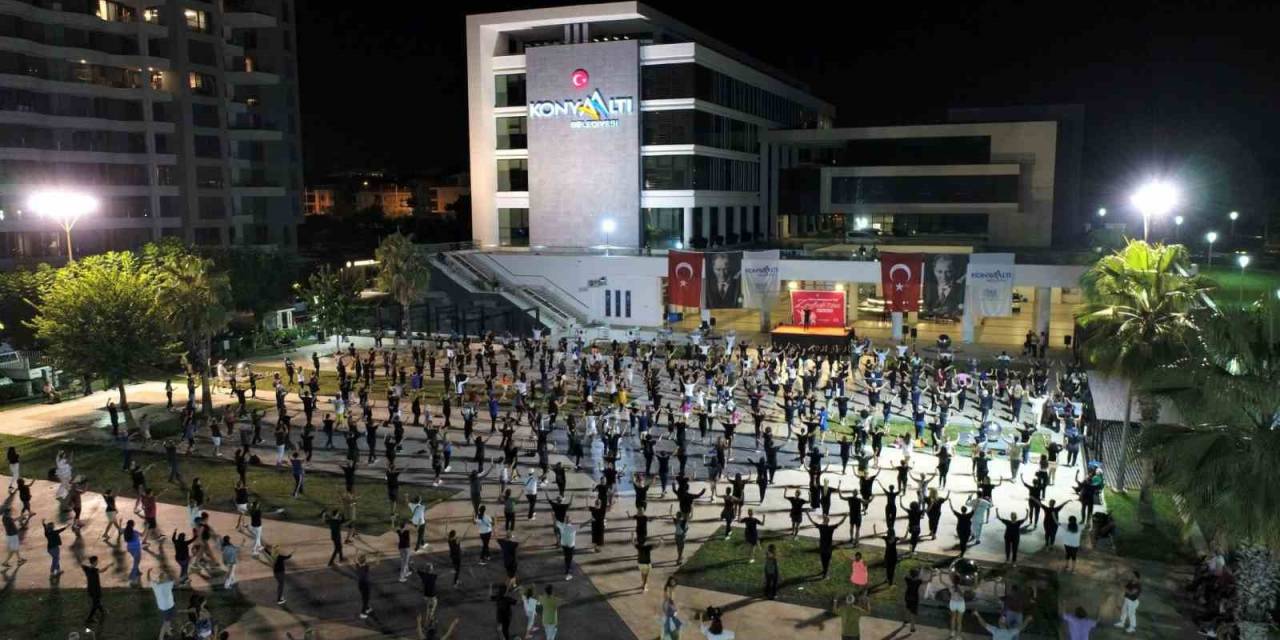 1923 Zeybekten Biri Olmak İçin Akın Ettiler