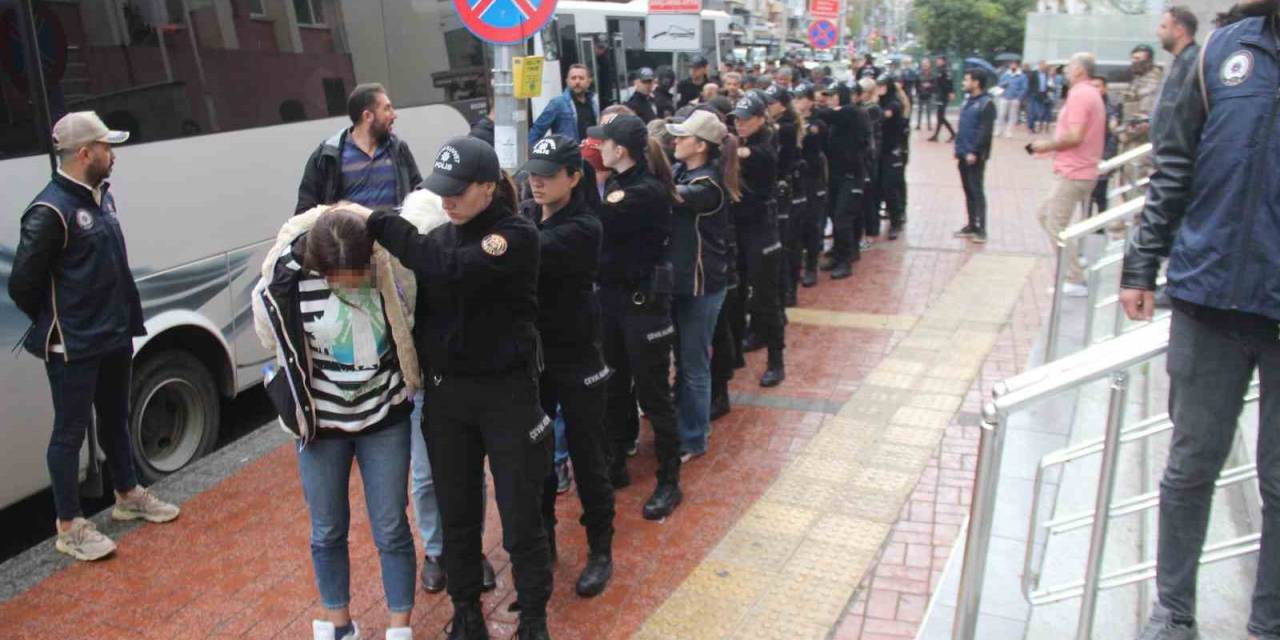 Pkk Cezaevi Dış Koordinasyon Yapılanması Operasyonunda 32 Şüpheli Serbest