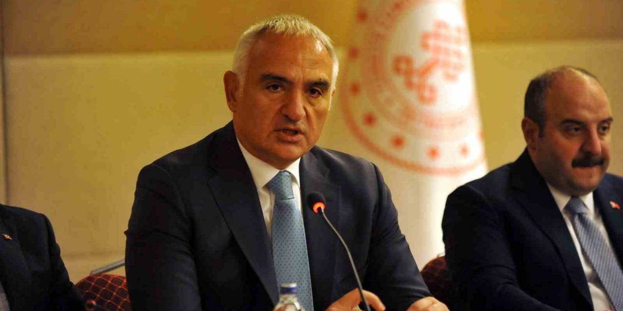 Bakan Ersoy: "Uludağ’ı Eski Işıltılı Günlerine Geri Döndüreceğiz"