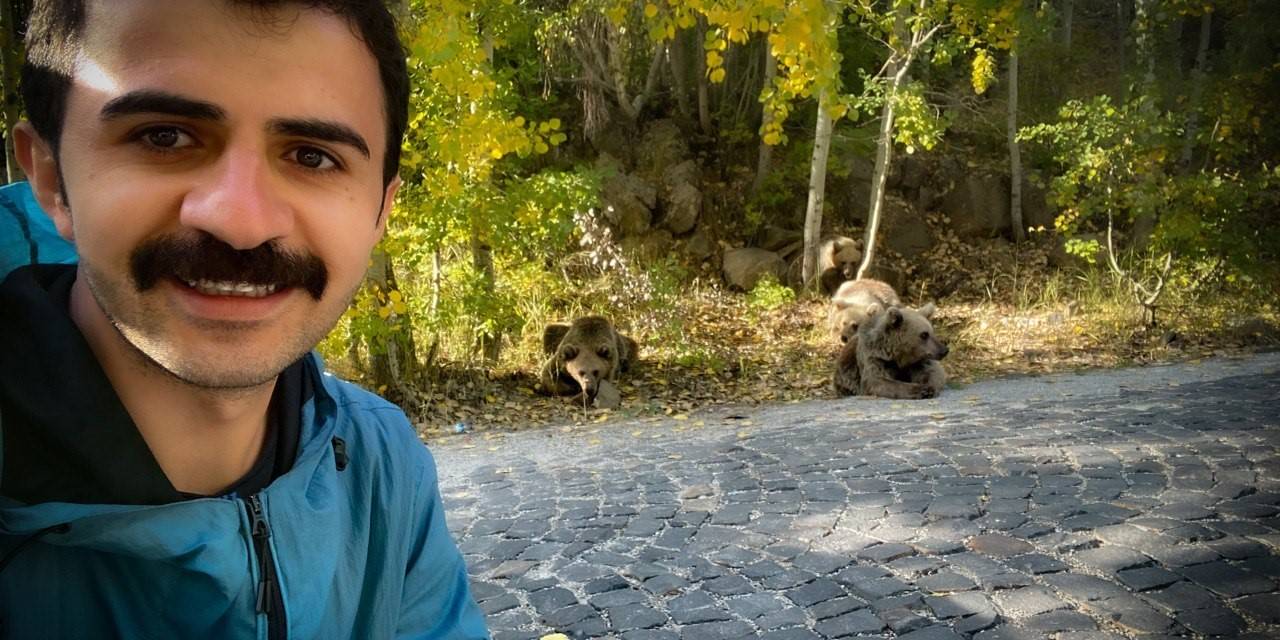 Yüksekovalı Doğasever Nemrut’un Ayılarını Görüntüledi