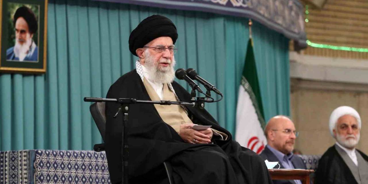 İran Dini Lideri Hamaney’den İbranice Paylaşım: "Bu Felaketi Başınıza Siz Getirdiniz"