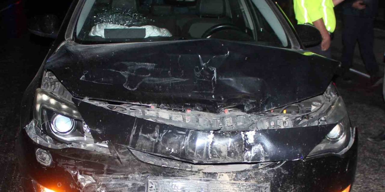 Manisa’da 2 Otomobil Çarpıştı: 1 Yaralı