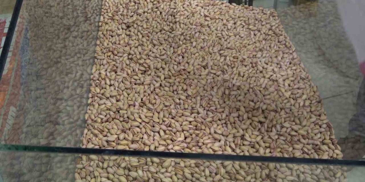 Siirt Fıstığı Tezgahtaki Yerini Aldı