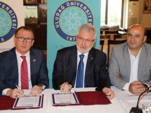 Üniversiteliler Burfaş Tesislerinden İndirimli Yararlanacak