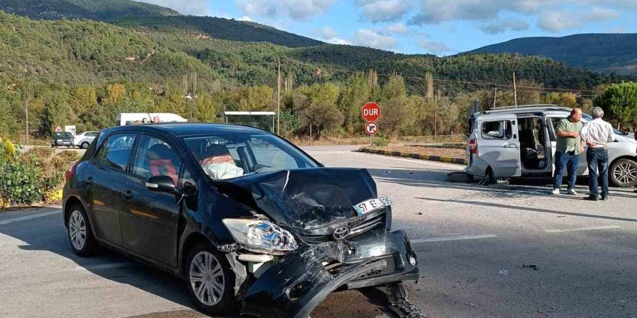 Karabük’te İki Ayrı Trafik Kazası: 6 Yaralı