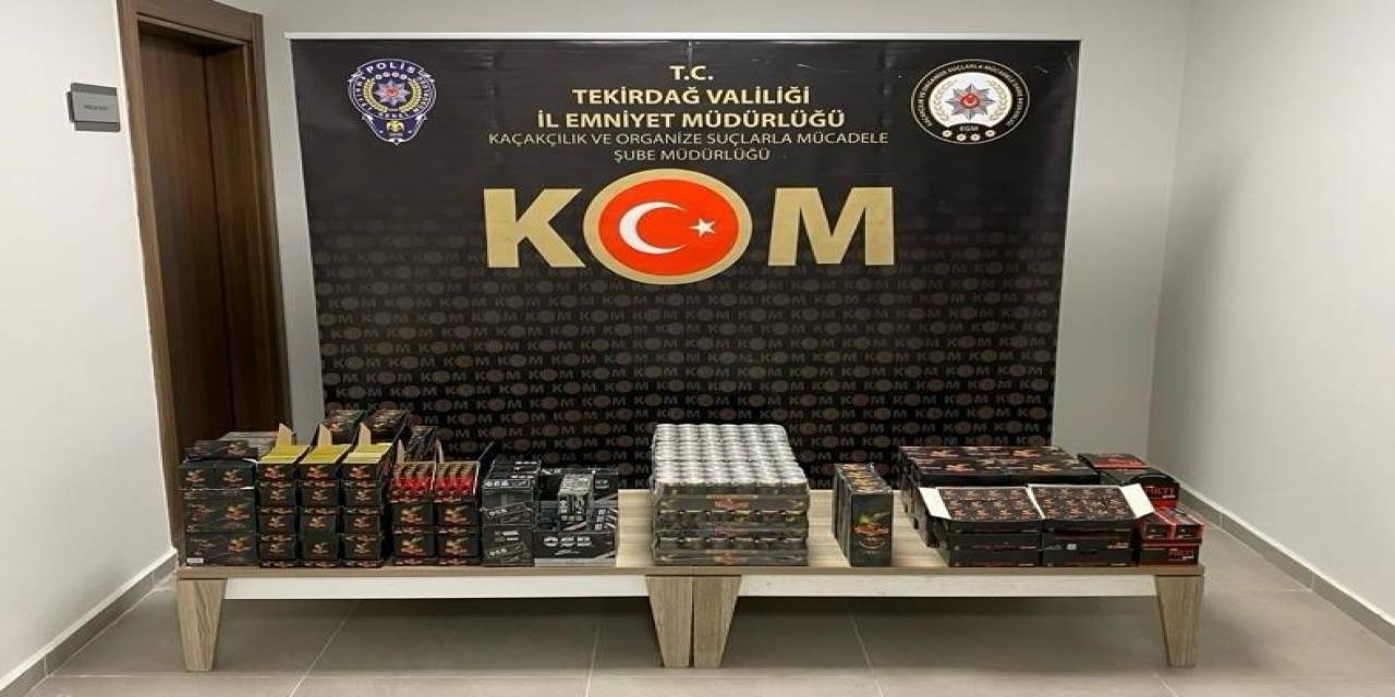 Tekirdağ’da Bir Araçta 2 Bin 50 Adet Cinsel İçerikli Ürün Ele Geçirildi