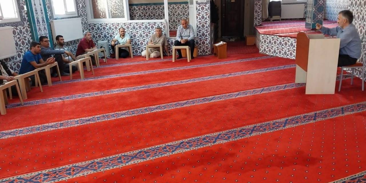 Germencik’te Vaaz Becerilerini Geliştirme Amacı İle Hizmet İçi Eğitim Veriliyor