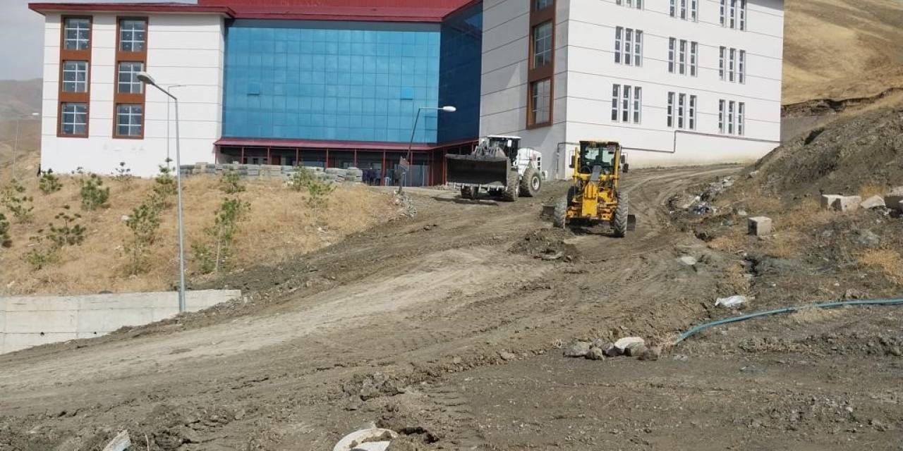 Zeynel Bey Yerleşkesinde Hummalı Çalışma Start Aldı