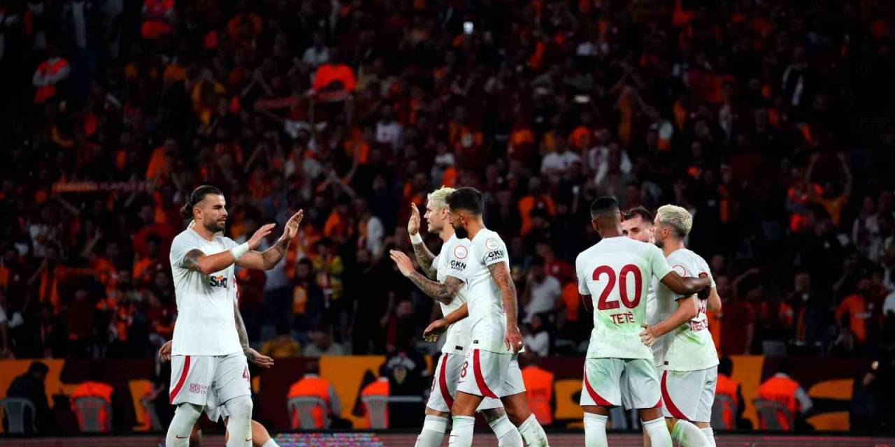 Galatasaray’dan 2017-2018 Sezonundan Sonra Aynı Başlangıç
