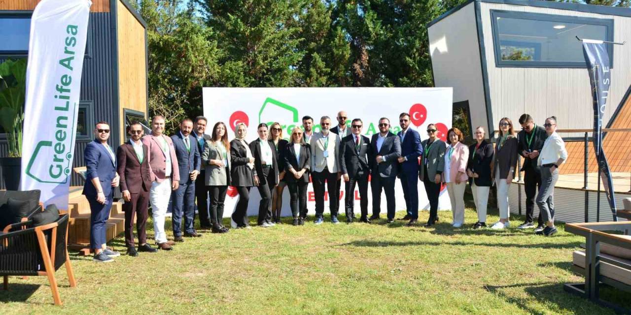 İstanbul’dan Bunalan Bu Evlere Akın Ediyor