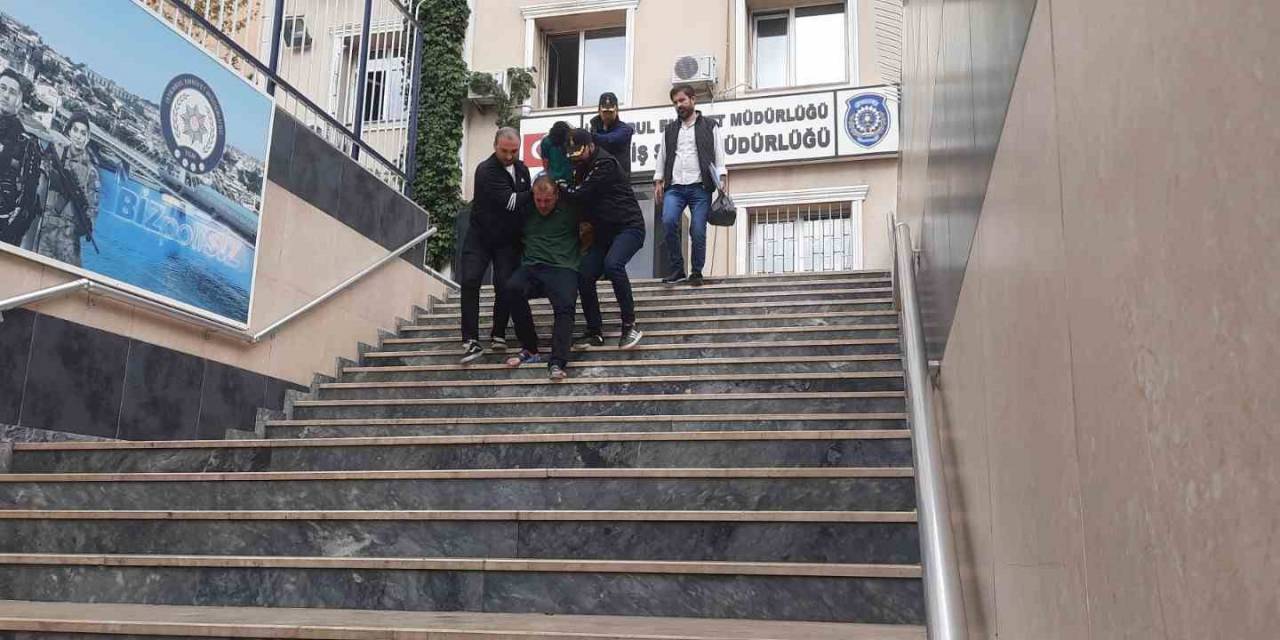 Bakırköy’de Hırsızlık Yapan 2 Şüpheli Yakalandı