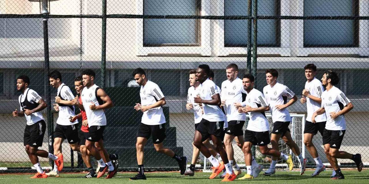Beşiktaş’ta Derbi Mesaisi Başladı