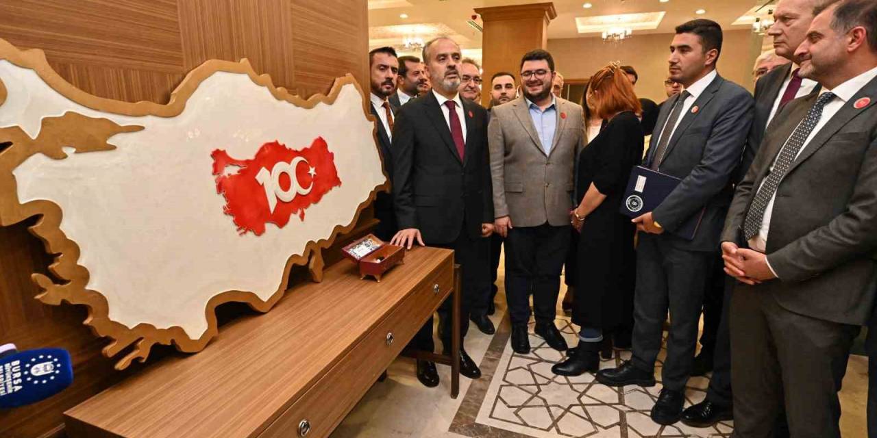 Büyükşehir Meclisi, İmzalarıyla Tarihe Not Düştü