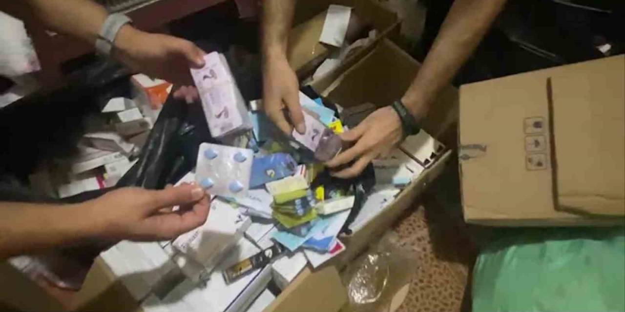 Hatay’da 55 Bin Tıbbi İlaç Ele Geçirildi