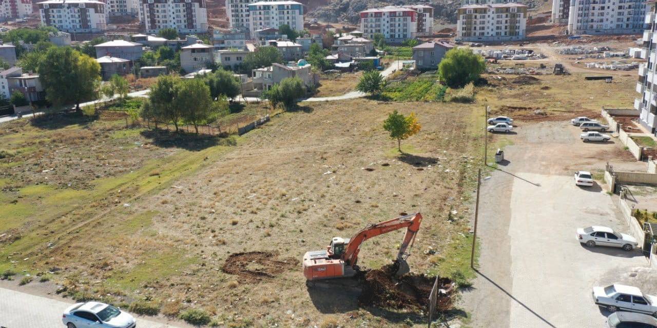 Elbistan Belediyesi Depremzedeler İçin Ücretsiz Konut Yapıyor