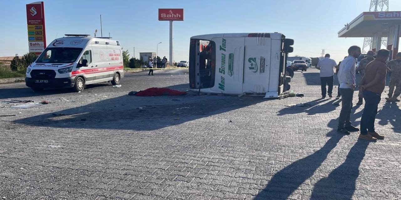 Otobüs Kazasında Ölü Sayısının 2, Yaralı Sayısının İse 25 Olduğu Açıklandı
